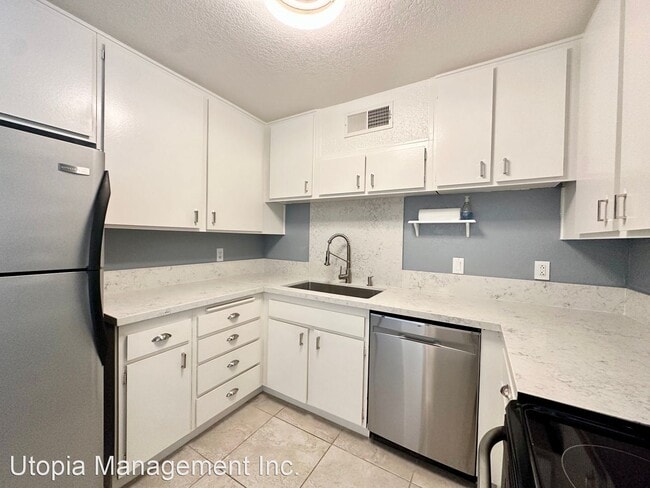 Building Photo - 2 br, 2 bath House - 463 Bradshaw Lane #26