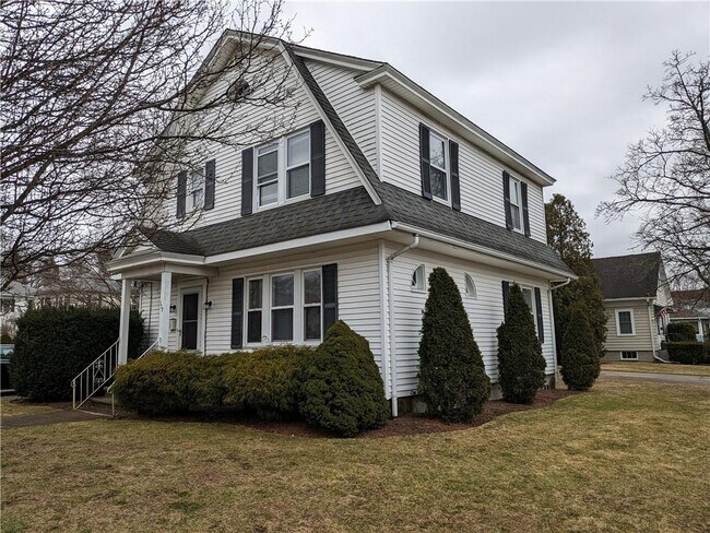 Foto del edificio - 127 Friendly Rd