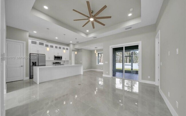 Foto del edificio - 4205 Nora Ave S