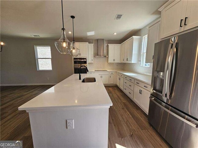 Building Photo - 3250 Willow Glade