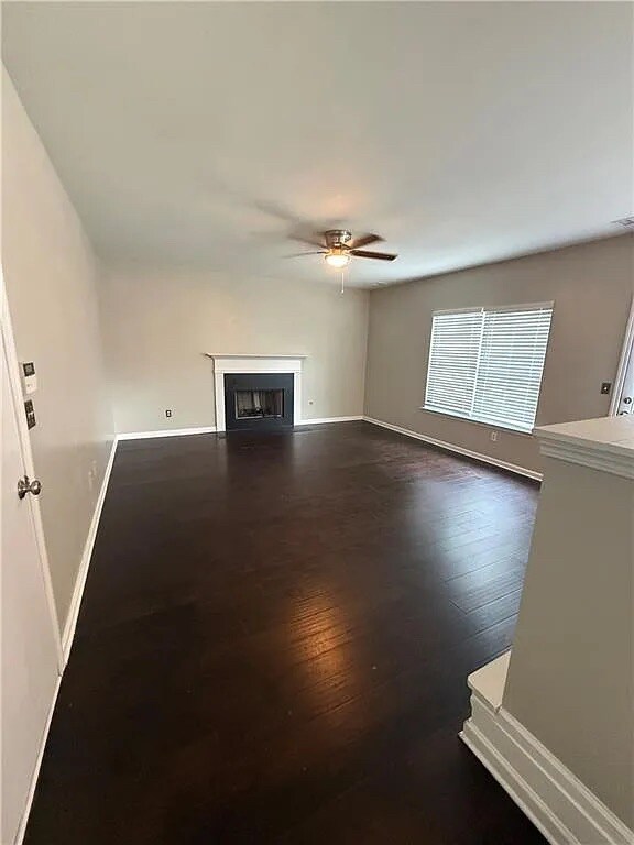 Photo - Room in House on Ash Tree St SW