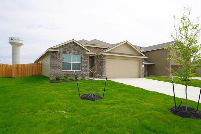 Building Photo - Newly Built Home in Red River Ranch Neighb...