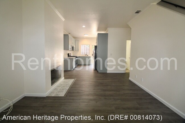 Building Photo - 3 br, 2.5 bath House - 335 5th Avenue