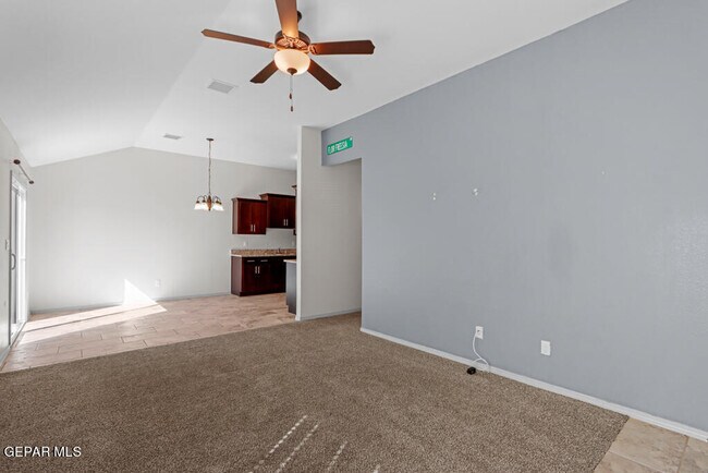 Building Photo - 11648 Flor Freesia Dr