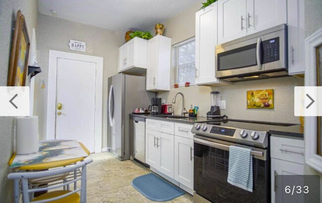 Photo - 117 Glorietta (San Antonio, TX) House