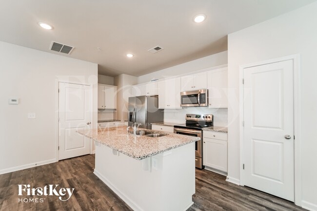 Foto del edificio - 2035 Cypress Village Dr NW