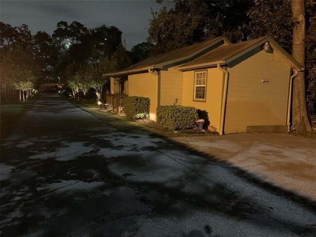 Building Photo - 1959 Knoll St