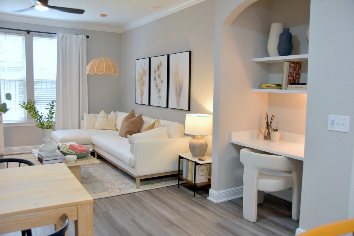 Foto principal - The Village at Lake Lily