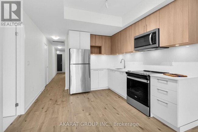 Building Photo - 498 Plains Rd E