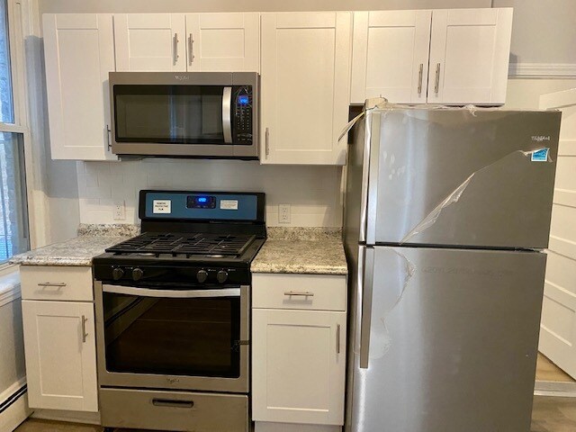 Building Photo - 84 N Margin St