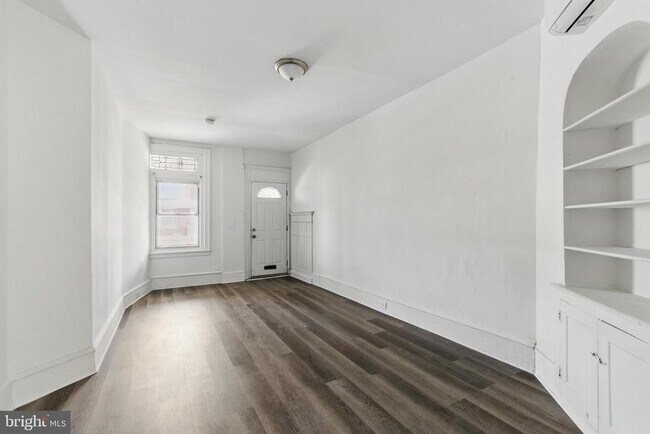 Foto del edificio - 428 S 56th St