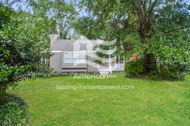 Building Photo - 20 Bradley Dr