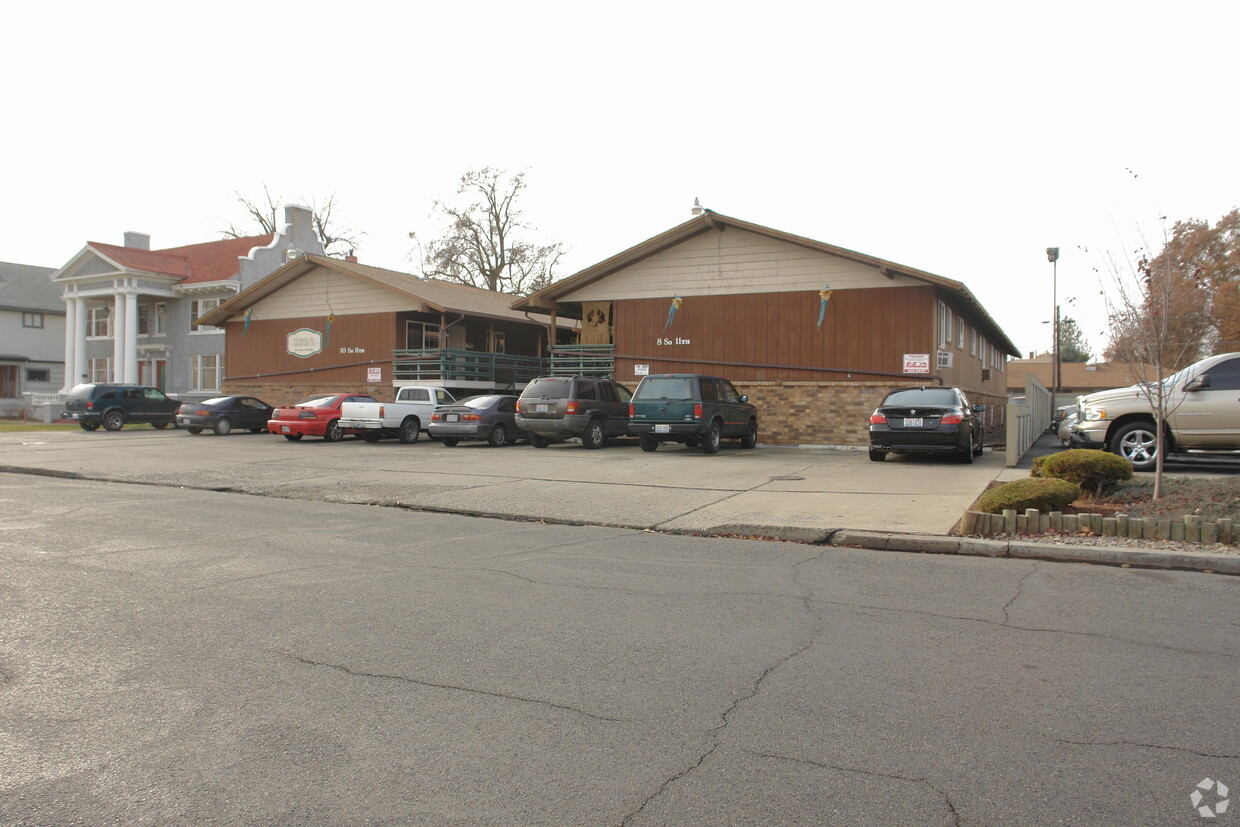 Building Photo - Bayhill Estates