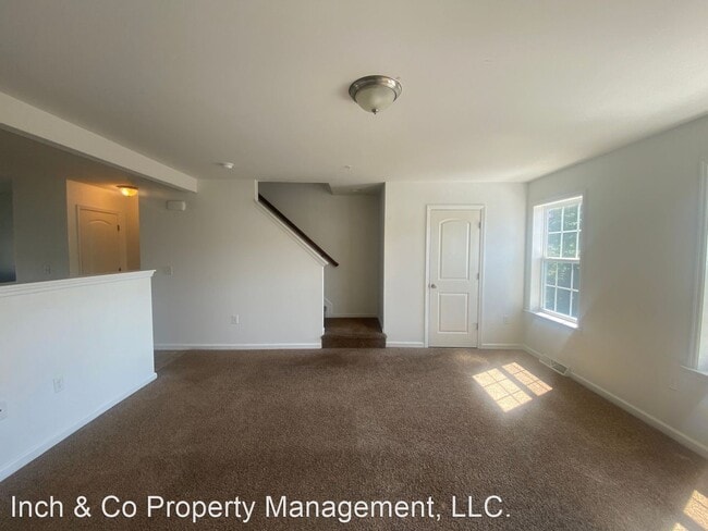 Building Photo - 3 br, 2.5 bath House - 760 Lantern Ct