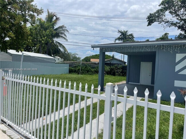 Foto del edificio - 11751 SW 190th Terrace