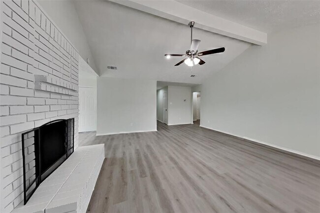 Building Photo - 19111 Ruble Dr