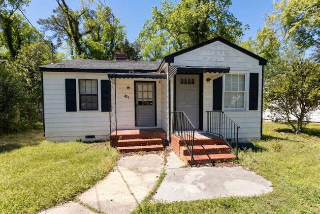 Building Photo - 431 Bussey Ave