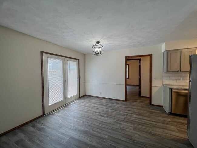 Foto del edificio - 2 Bedroom Duplex –Near Chesterfield Family Center and Park