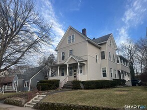Building Photo - 128 S Whittlesey Ave
