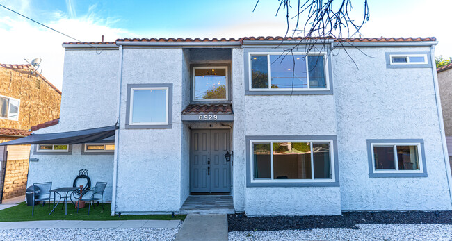 Building Photo - 6929 De Soto Ave