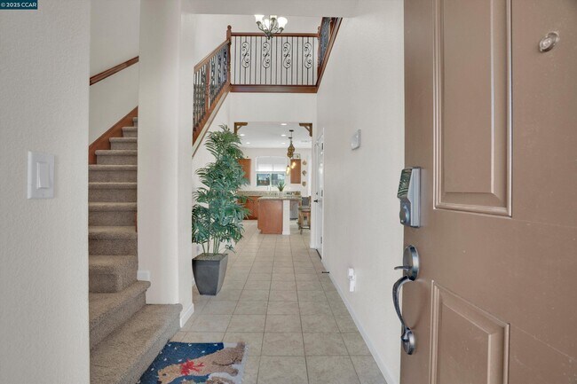 Foto del edificio - 351 Coolcrest Dr