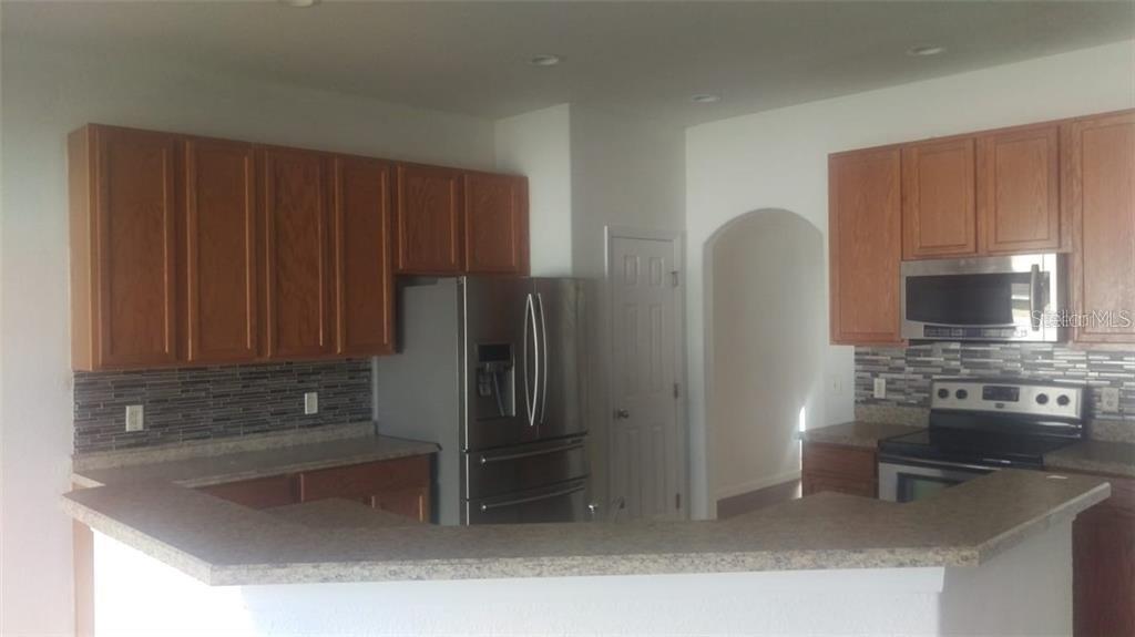 Building Photo - 6561 Crescent Loop
