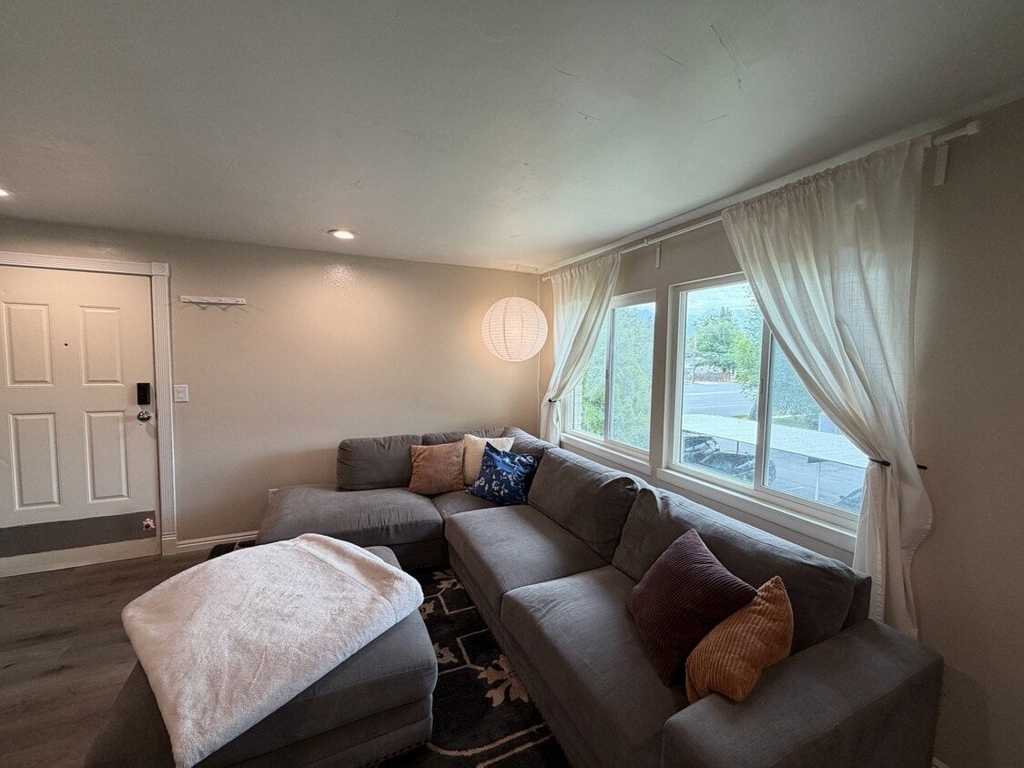 Photo - 4538 S 700 E (Murray, UT)