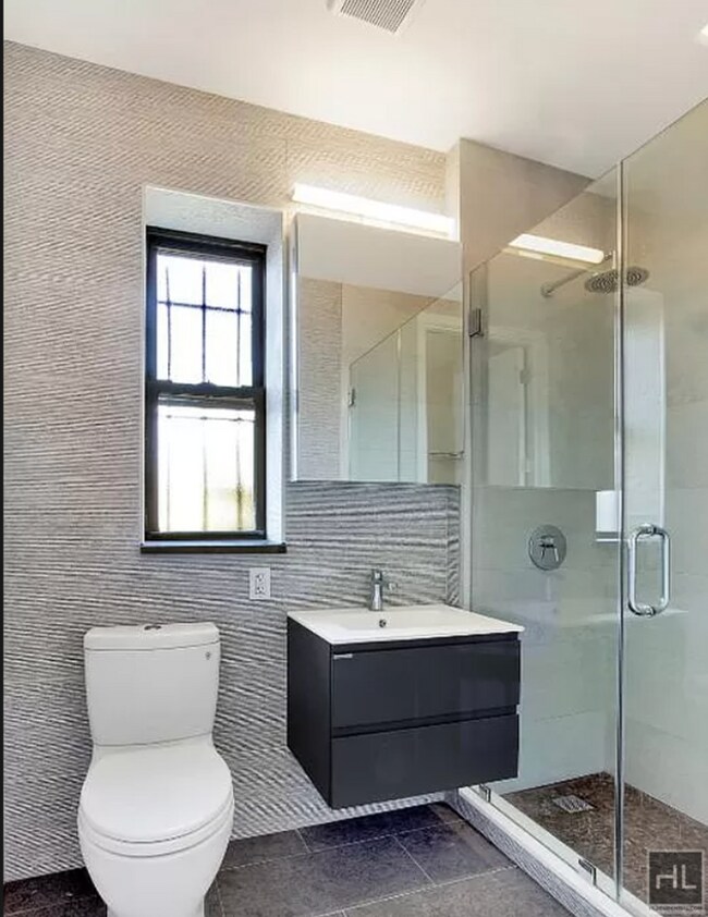 Building Photo - Stanton Street