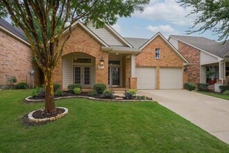 Building Photo - 1500 Bonham Pkwy