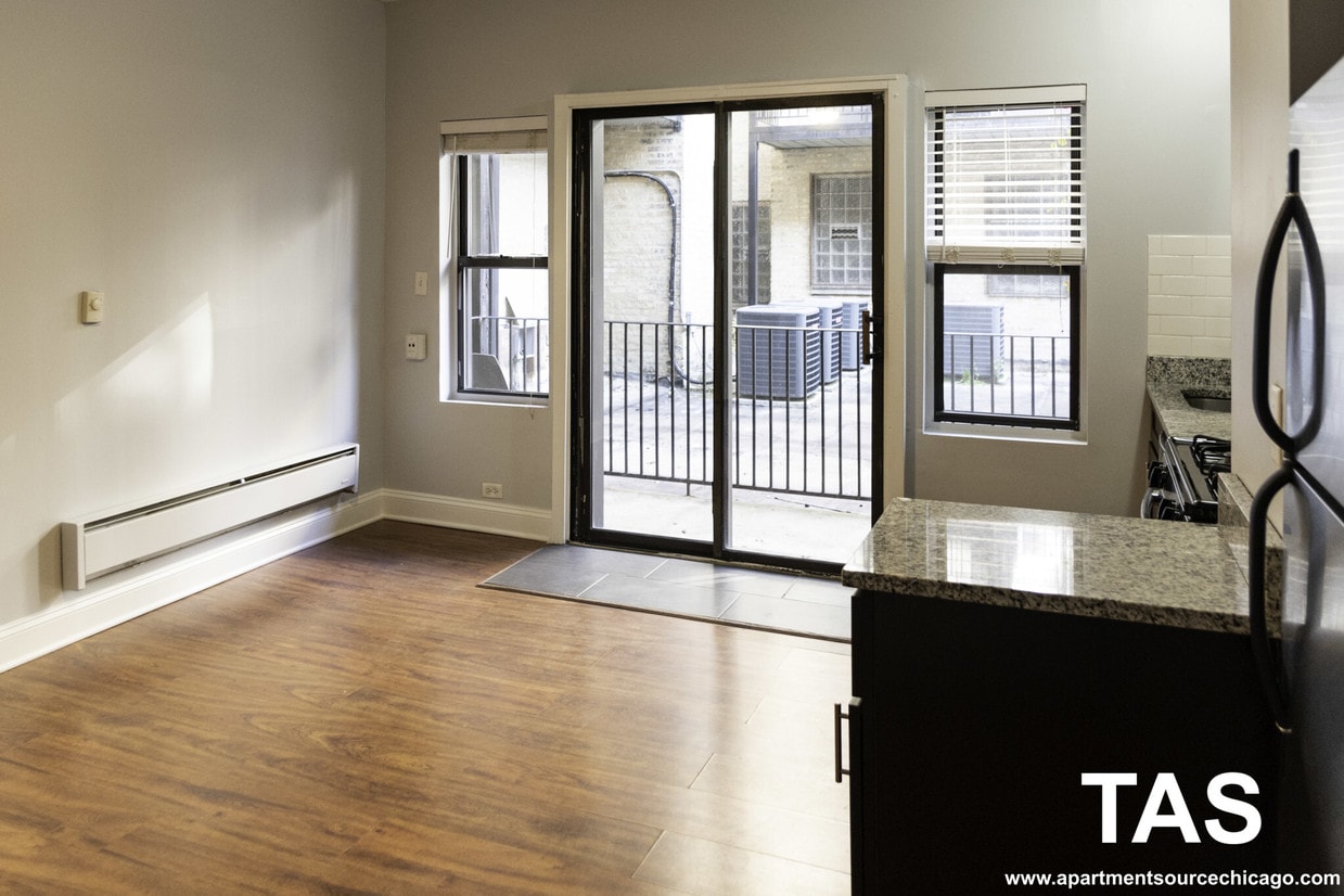 4655 N Malden St, Chicago, IL 60640 Apartments in Chicago, IL