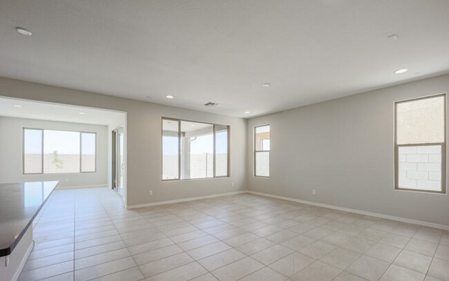 Foto del edificio - Modern 3-Bedroom Home with Upgrades Near W...
