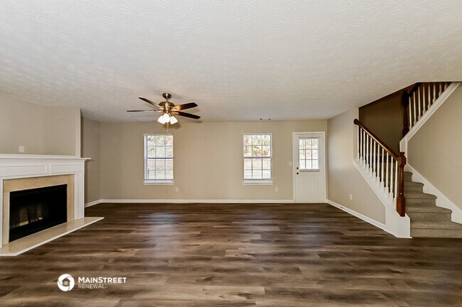 Building Photo - 7507 Garnet Dr