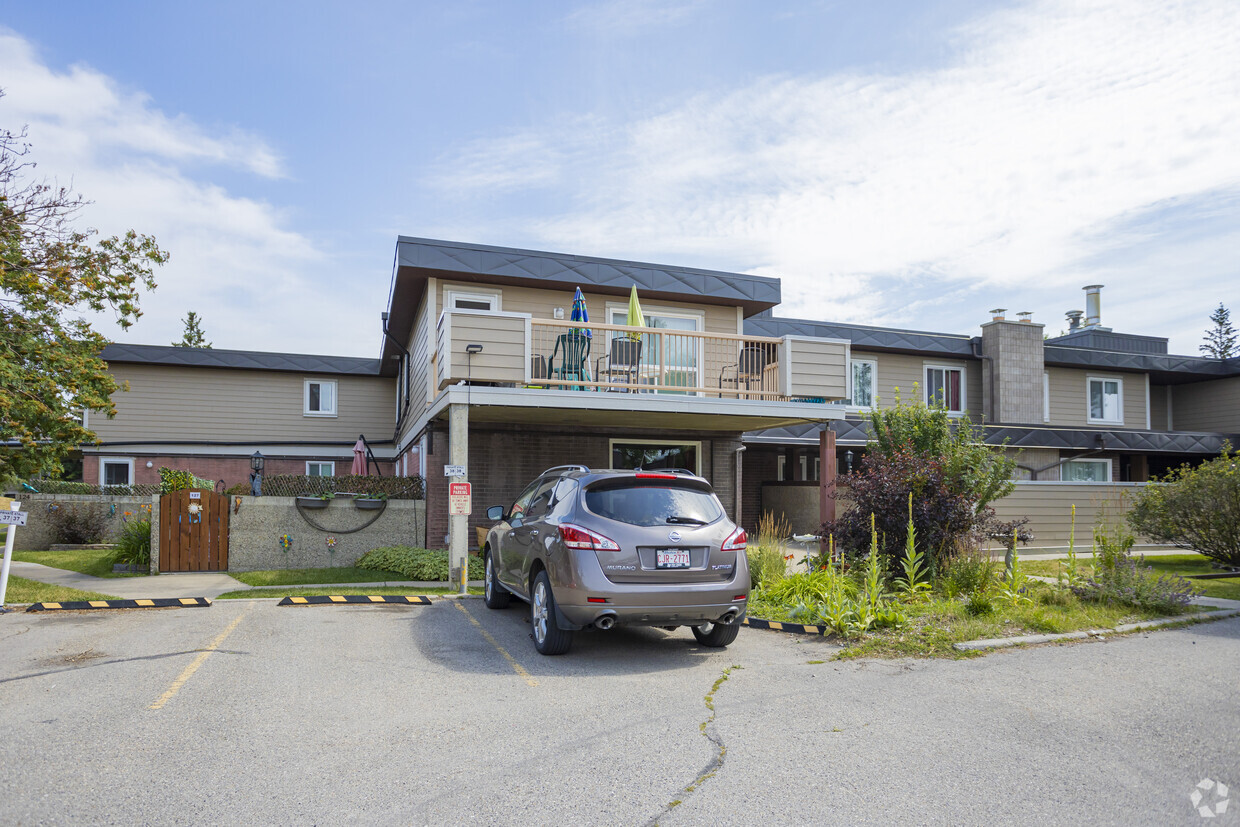 Primary Photo - Whippletree West Housing Coop