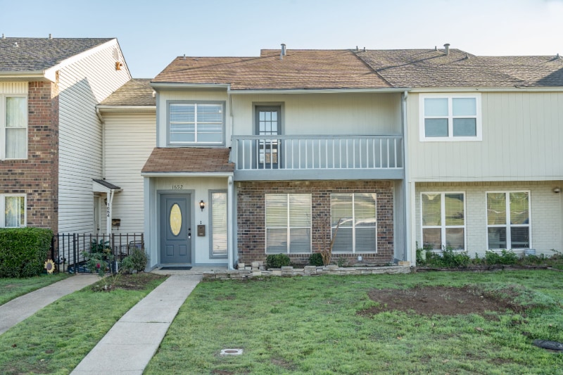 1652 Dr, Grapevine, TX 76051 Townhome Rentals in Grapevine TX