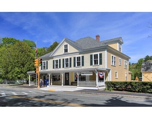 Foto principal - 587 Bay Rd