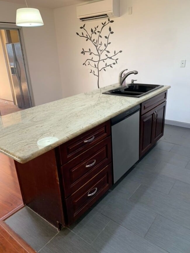 Photo - Waipio Gentry 3 bedroom, 2 bath house with garage - Avail now!