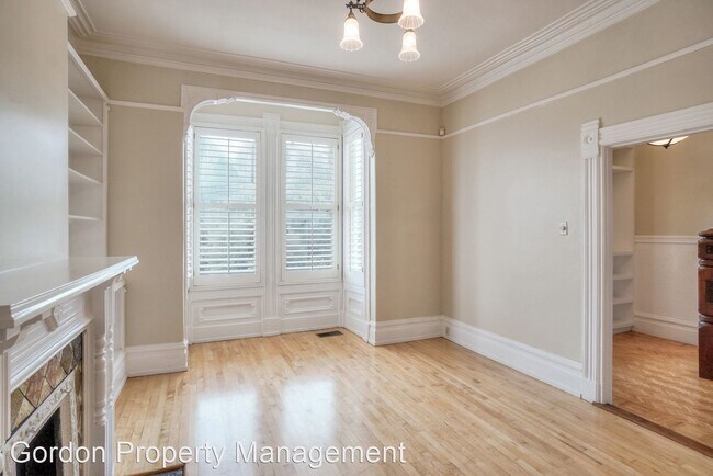 Building Photo - 3 br, 1.5 bath House - 454 Clipper Street