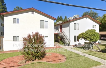 Building Photo - 308 Cooper Ln