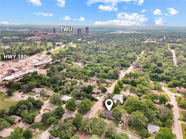 Foto del edificio - 2203 Glenwood Ln