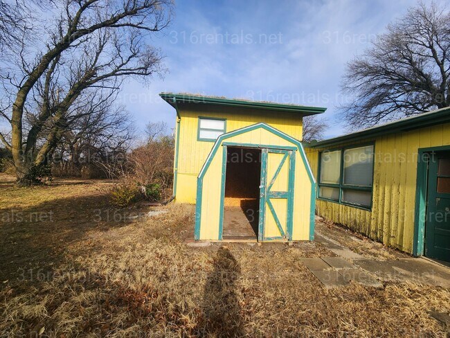 Foto del edificio - $1,349- 4 bedroom/ 2 bathroom Single Family Home