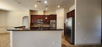 Building Photo - 24923 Florina Ranch Dr