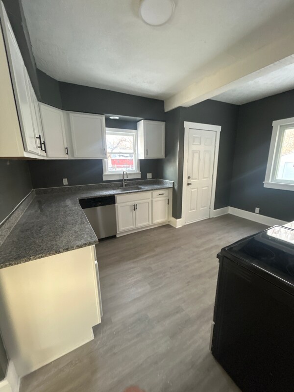 Foto del edificio - 243 13th St