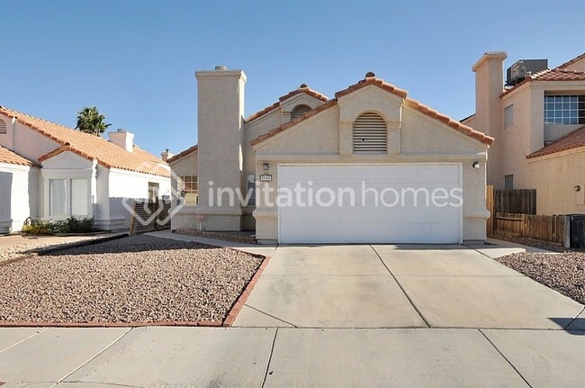 Building Photo - 5781 Yerington Ave