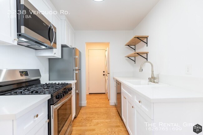 Building Photo - 3238 Verdugo Rd