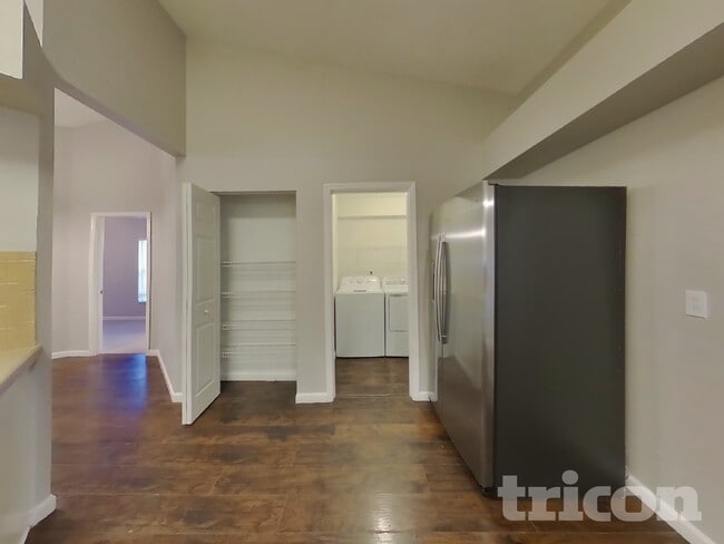 Building Photo - 4716 Hunts Ct