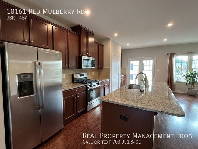 Building Photo - Qualify for a zero deposit? Minutes to I95