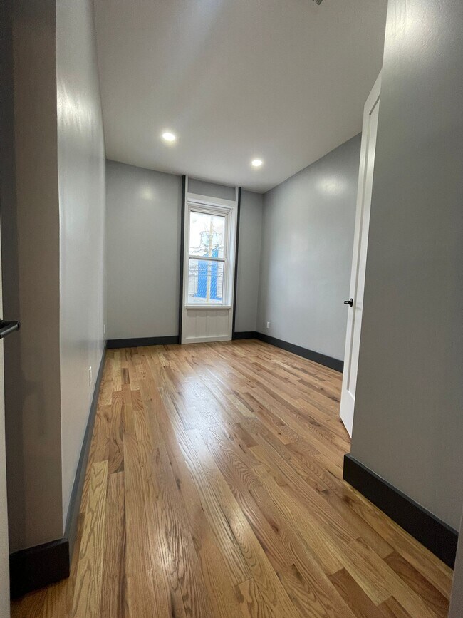 Unit 1F - 334 Palisade Ave