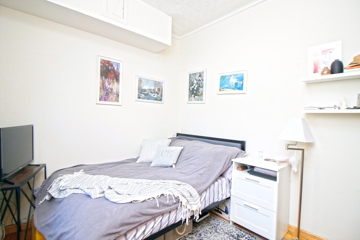 Primary Photo - 346 E 59th St