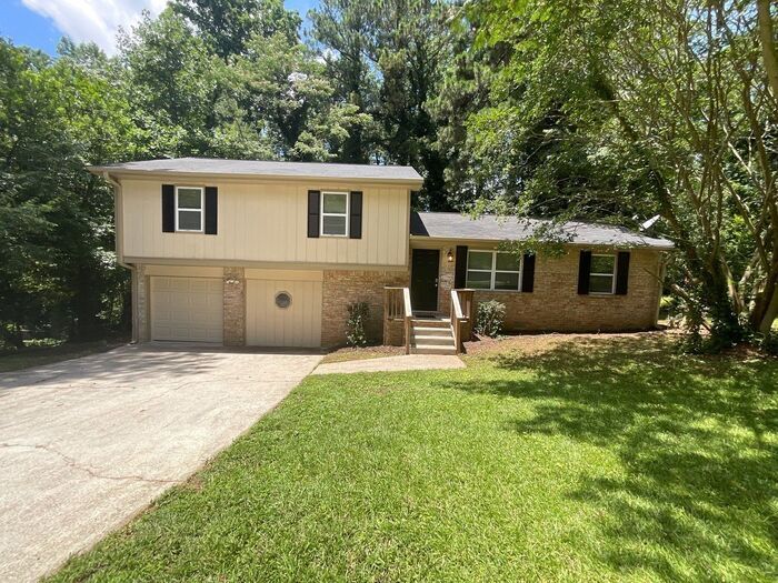 Photo - 545 Navarre Dr (Stone Mountain, GA)