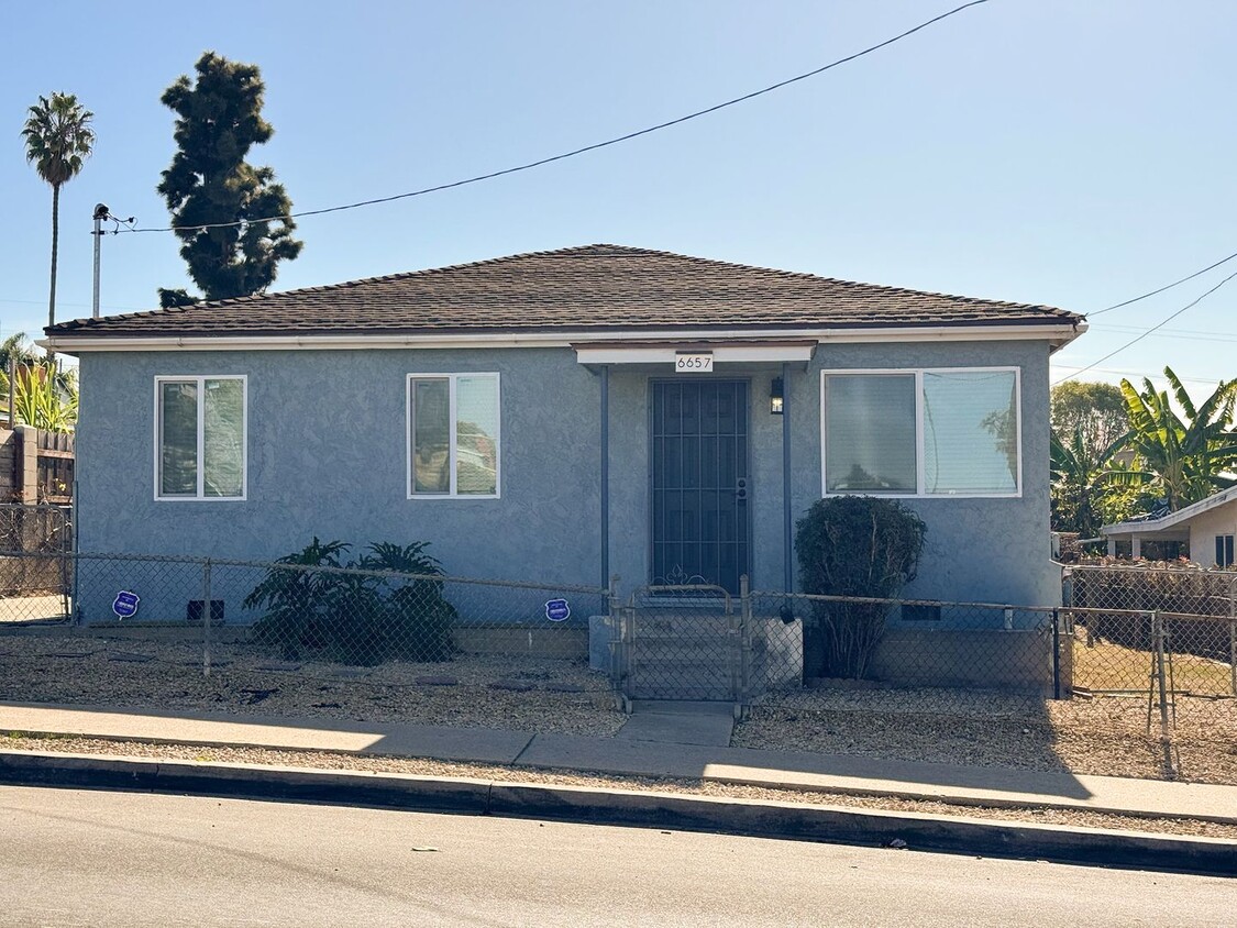 Primary Photo - Updated 3 Bedroom, 2 Bath Home with Modern...